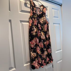 Women’s Navy Blue Floral Dress w/ Ruffle Neck Detail and Tie Synch Waist Size 20